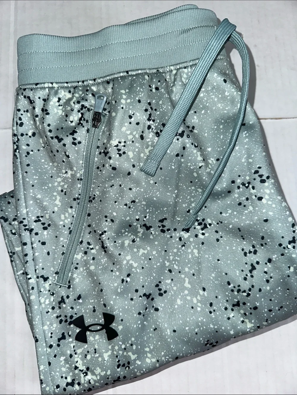 Under Armour Youth Boys Jogger Pants Loose Fit Size Large NWT Speckled Pennant